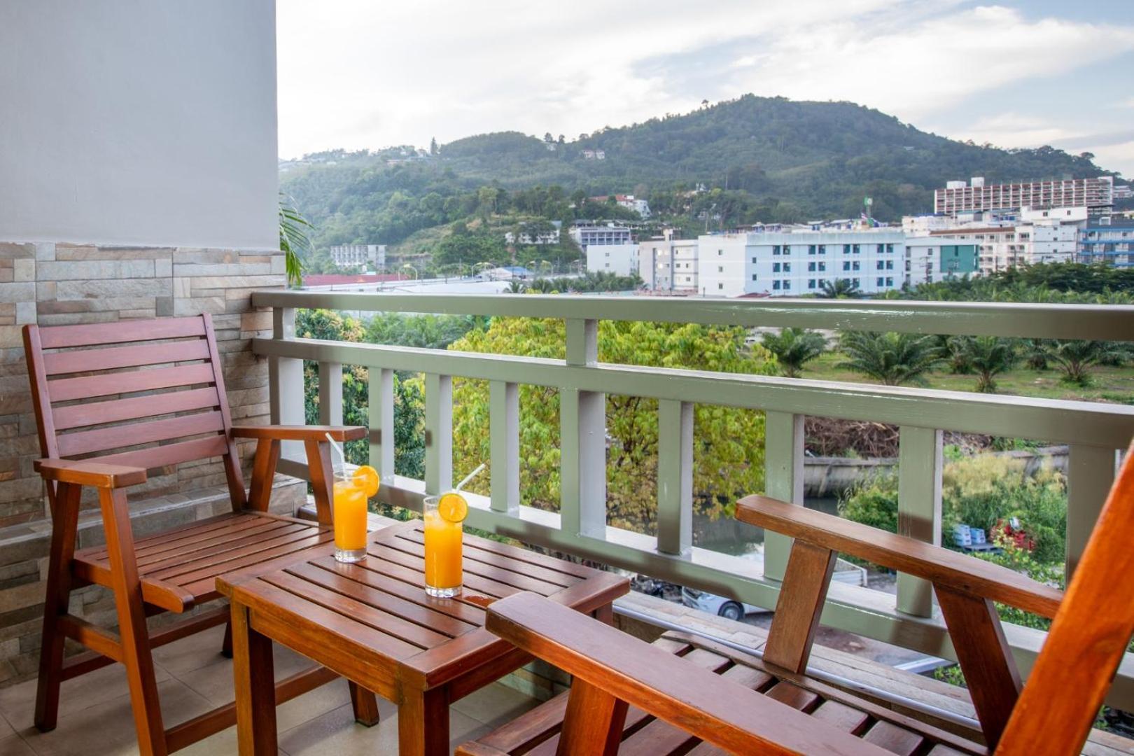 Orchid Garden Hotel Patong Exterior foto