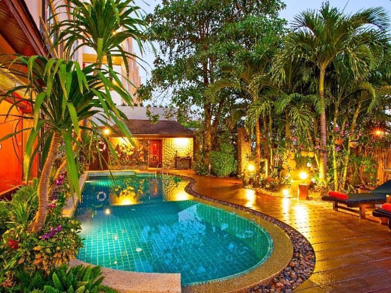 Orchid Garden Hotel Patong Exterior foto