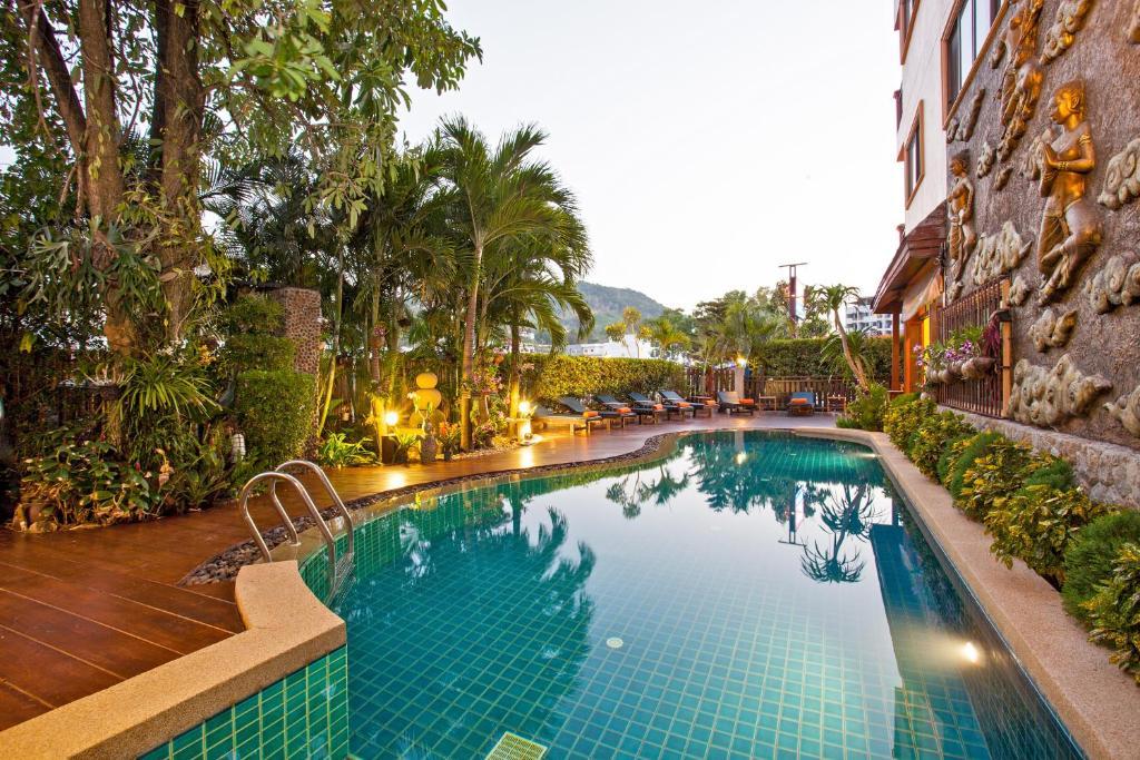 Orchid Garden Hotel Patong Exterior foto