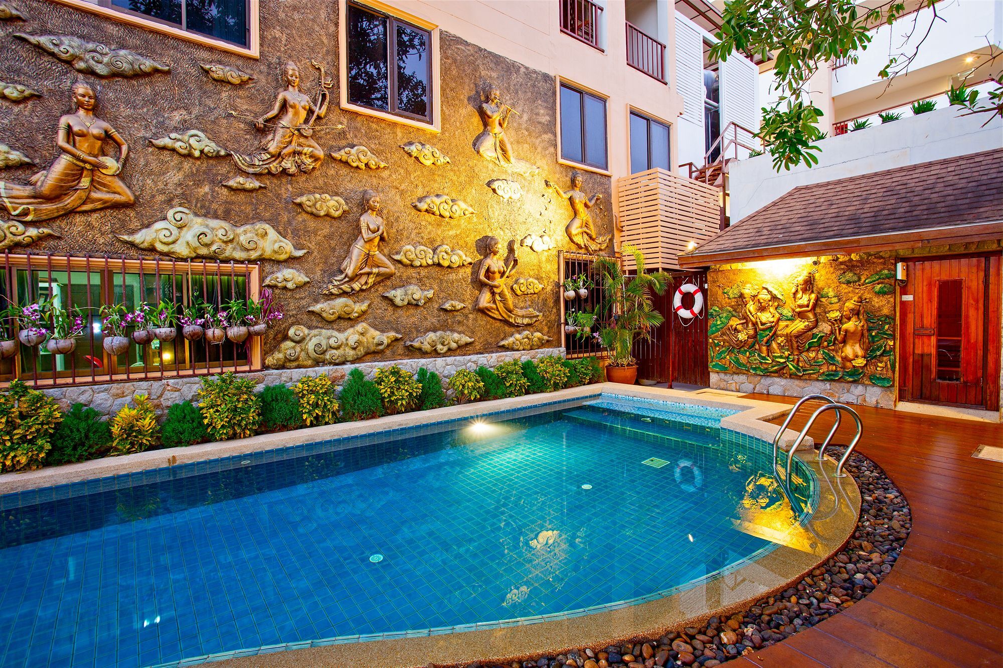 Orchid Garden Hotel Patong Exterior foto